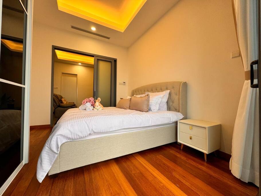 Klcc 3min Luxury 1-4pax 1 Parking Royce Pangsapuri *